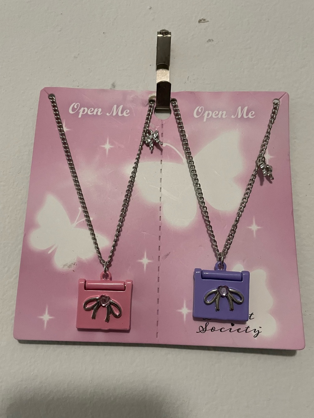 NWT Sweet Society Friendship Necklaces Laptops